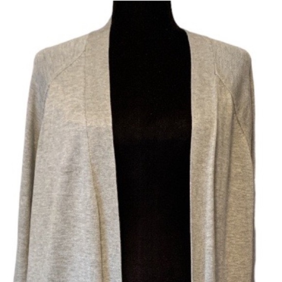 Grey Knit Sweater with Side Slits - Picture 7 of 8